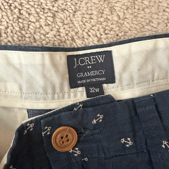 J Crew Gramercy Navy Anchor Shorts- 32w - Picture 3 of 3
